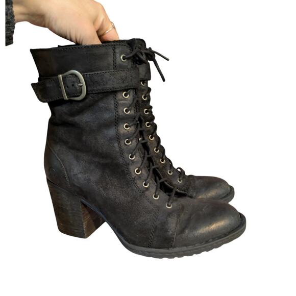 Born Cass Block Heel Bootie Combat Suede Moto Biker Boot Size10 - Picture 1 of 7